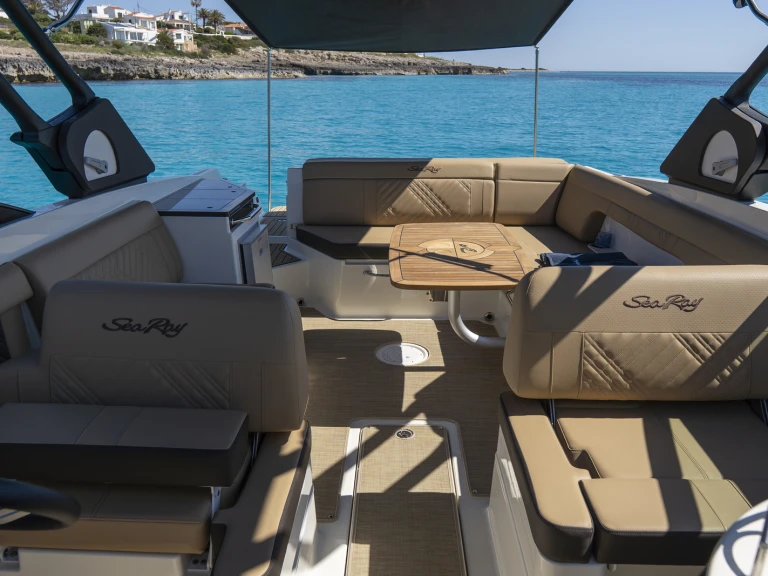 Alquiler de embarcaciones Sea Ray SDX 290 enPuerto de Mahón en Samboat
