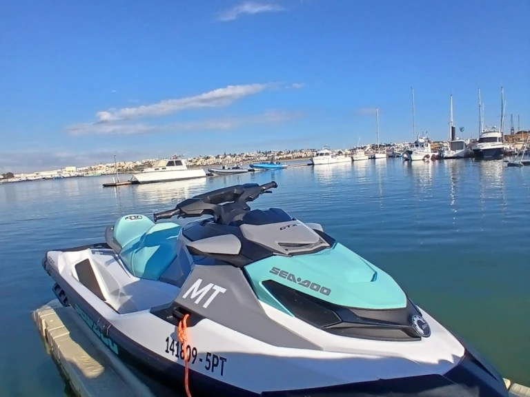 Alquiler de Moto de agua, con o sin patrón Sea-Doo Portimão