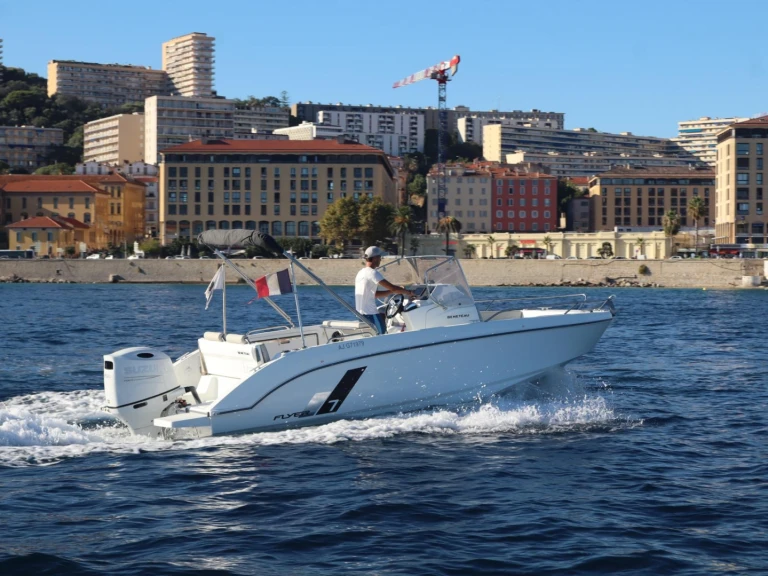Alquiler de Bénéteau Flyer 7 SPACEdeck en Portimão