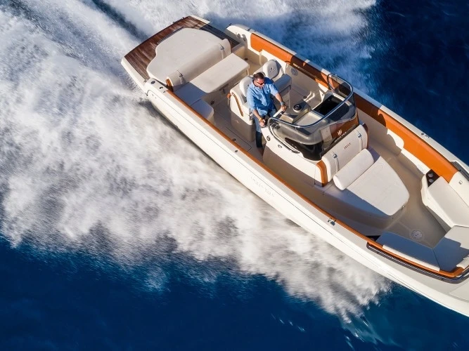 Alquiler Lancha en Portimão - Invictus  280 SX
