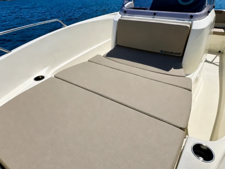 Alquiler Port-Camargue - Quicksilver Activ 555 Open en SamBoat
