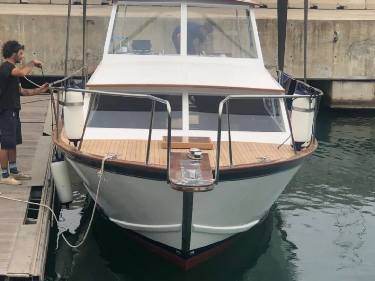 Alquiler de embarcaciones Cris-Craft Chris-Craft Classic 30 enMahón en Samboat