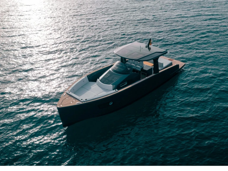 Tesoro Yachts T40 de alquiler a Chaniá