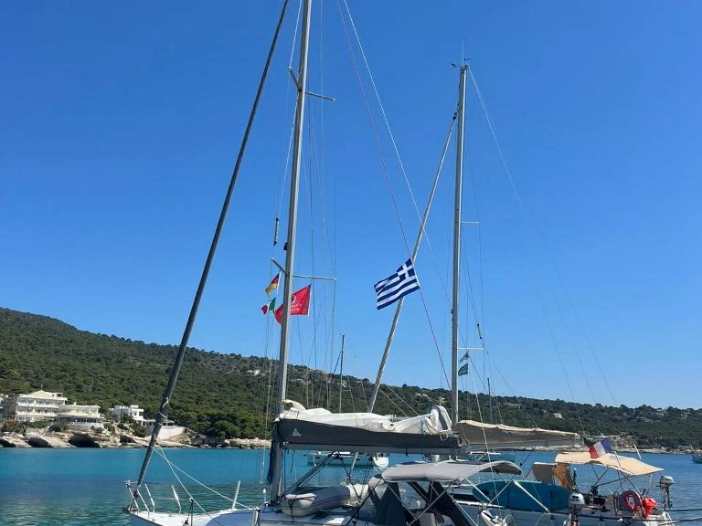 Alquiler de Velero, con o sin patrón Jeanneau Néa Péramos