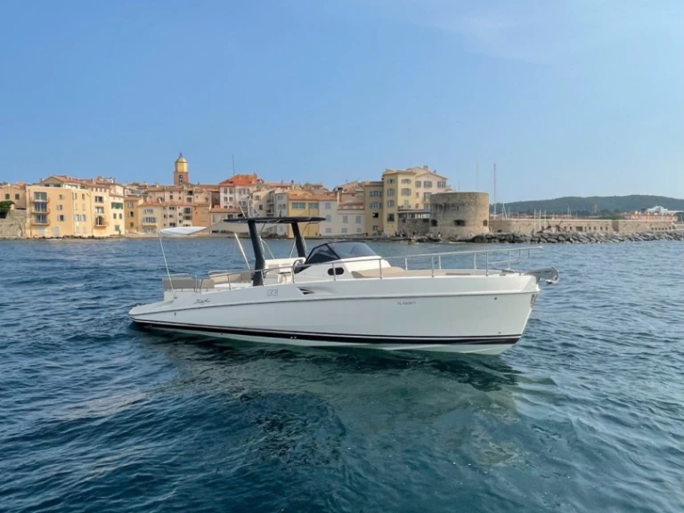 Alquiler de barcos Port Grimaud barato de FIART 33