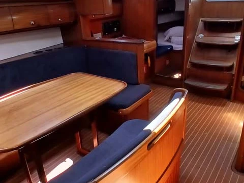 Alquiler de Velero, con o sin patrón Bavaria Gouviá