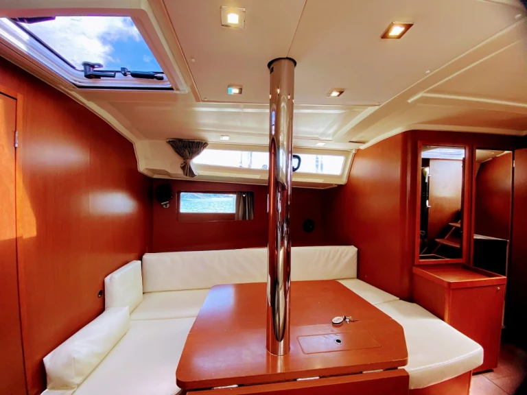 Alquiler Velero en Álimos - Bénéteau Oceanis 41.1