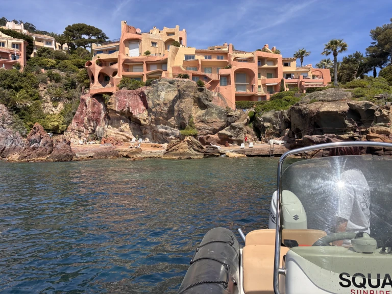 Alquiler de barcos La Napoule barato de Sunrider 650