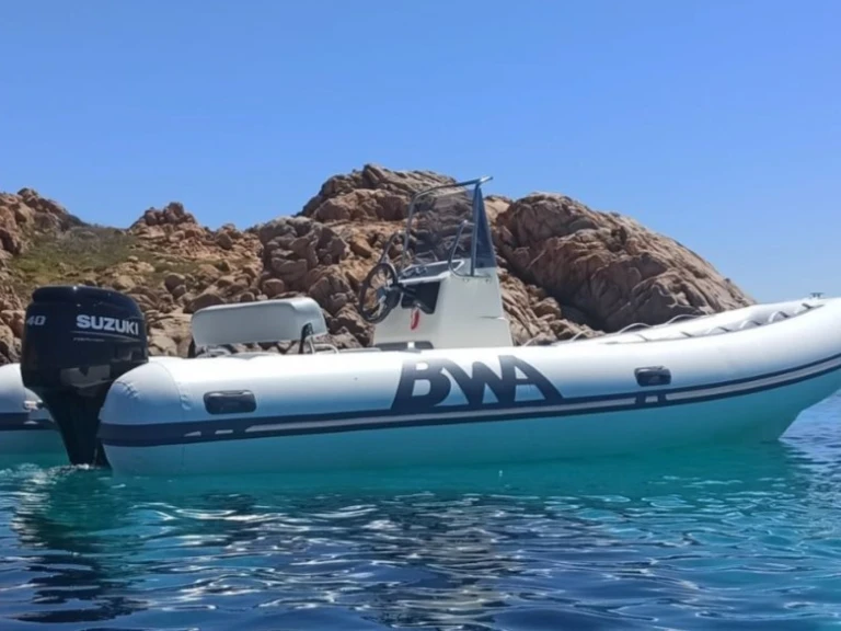 Alquiler de Bwa California 550 en Villasimius