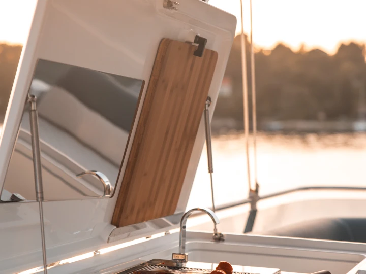 Alquiler de Galeon Galeon 440 Fly en Seget Donji
