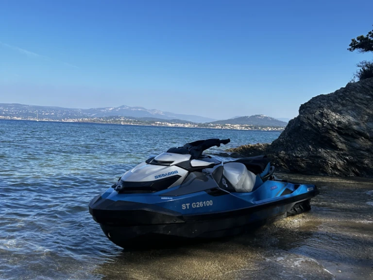 Alquiler de embarcaciones Sea-Doo 170 gtx enHyères en Samboat