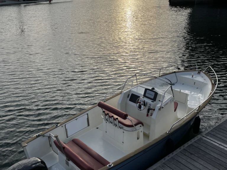 Lancha para alquilar Lorient al mejor precio