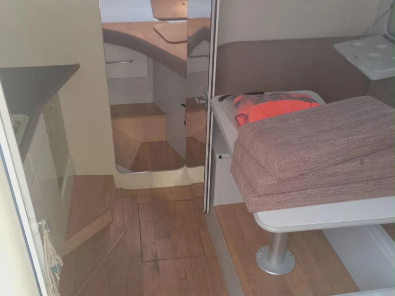 Cranchi Cramar 32 de alquiler a Formia