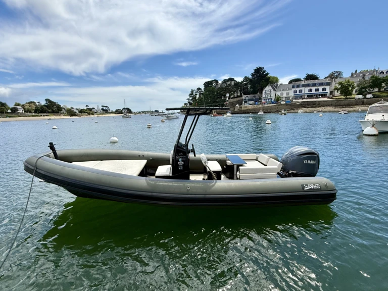 Alquiler de embarcaciones Sea Water Sea Water Phantom 230 enCombrit en Samboat