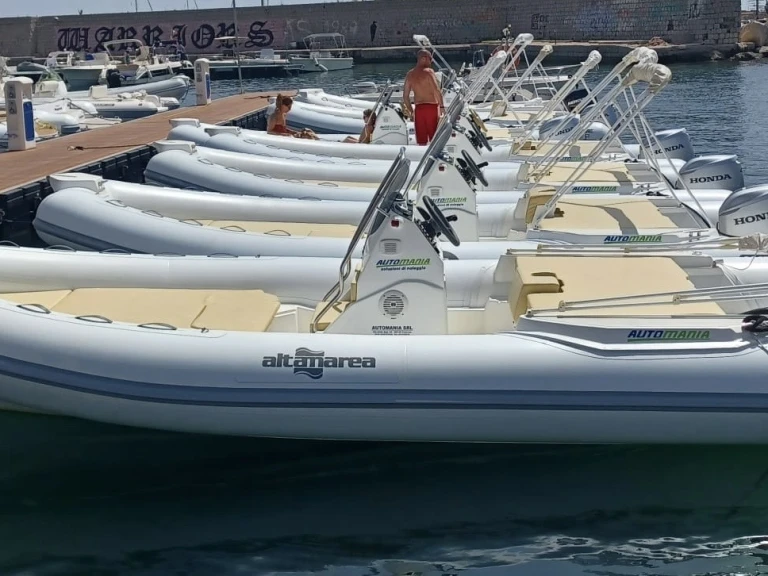 Alquiler de Altamarea Wave 20 en Isla Favignana