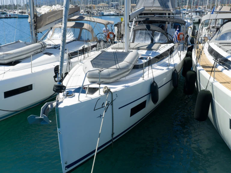 Alquiler de Velero, con o sin patrón Bavaria Lefkáda