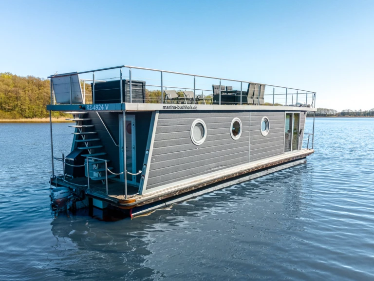 Alquiler de Casa flotante, con o sin patrón WOMA Buchholz