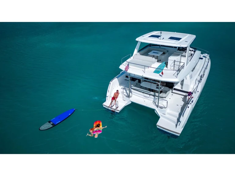 Alquiler de barcos Fethiye barato de Leopard 46PC