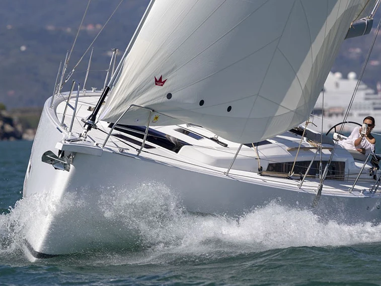 Alquiler de Velero, con o sin patrón Dufour Paros (Isla)