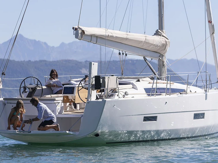 Alquiler Velero Dufour con o sin  título de navegación