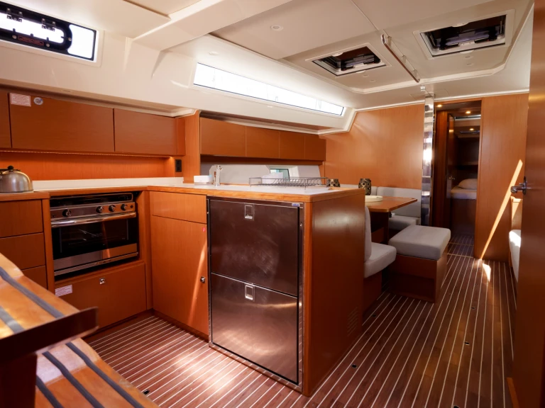 Alquiler de embarcaciones Bavaria Bavaria C45 enLefkáda en Samboat