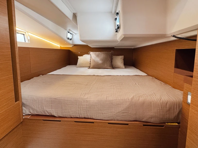 Alquiler Puntone - Jeanneau Sun Odyssey 490 en SamBoat