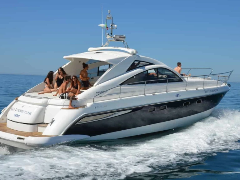 Fairline Fairline Targa 52 de alquiler a Vilamoura