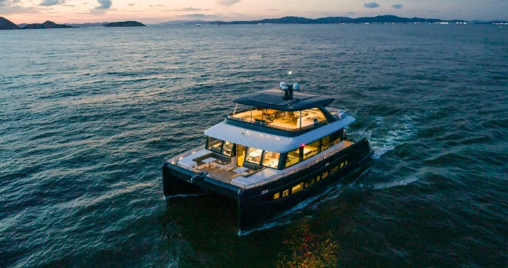 Alquiler Unidad periférica de Calcídica - Custom Built 62 62 en SamBoat