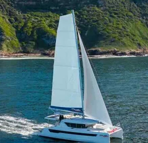 Alquiler Catamarán en Furnari - Leopard Catamarans / Robertson & Caine Leopard 46 - 5 cab.