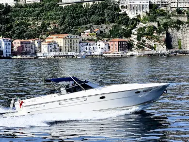 Alquiler de Itama Itama 38 en Sorrento