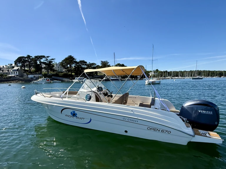 Alquiler Combrit - Pacific Craft Pacific Craft 670 Open en SamBoat