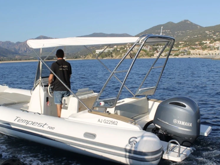Alquiler Neumática en Francia - Capelli Tempest 700 Sun