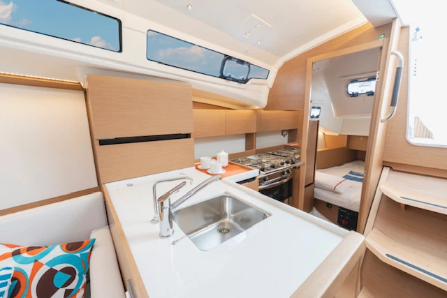 Alquiler Velero en Cres - Jeanneau Sun Odyssey 350