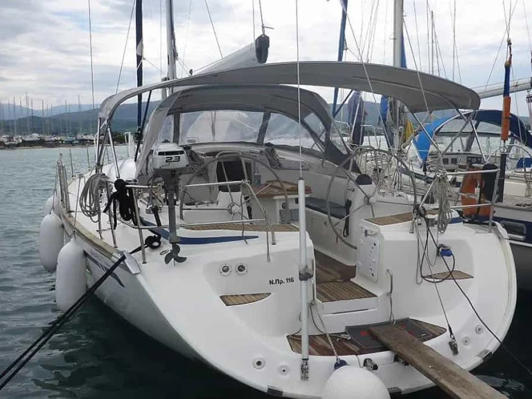Alquiler de Velero, con o sin patrón Bavaria Kallithea