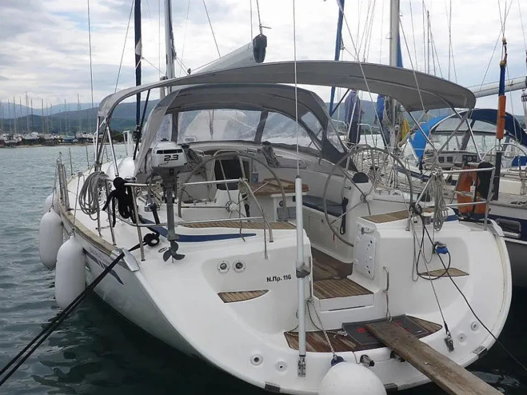 Velero para alquilar Kallithea al mejor precio
