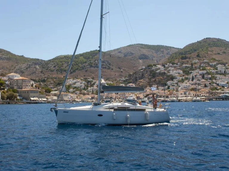 Elan Elan 34 de alquiler a Préveza