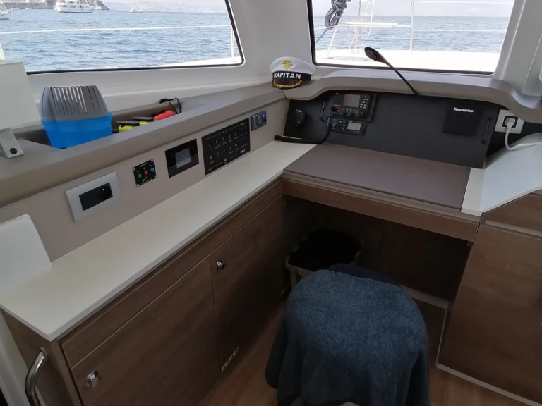 Alquiler de Catamarán, con o sin patrón Bali Lefkáda