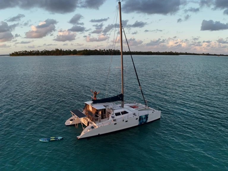 Alquiler de Multicap-Caraibes Punch 12,50 en Papeete