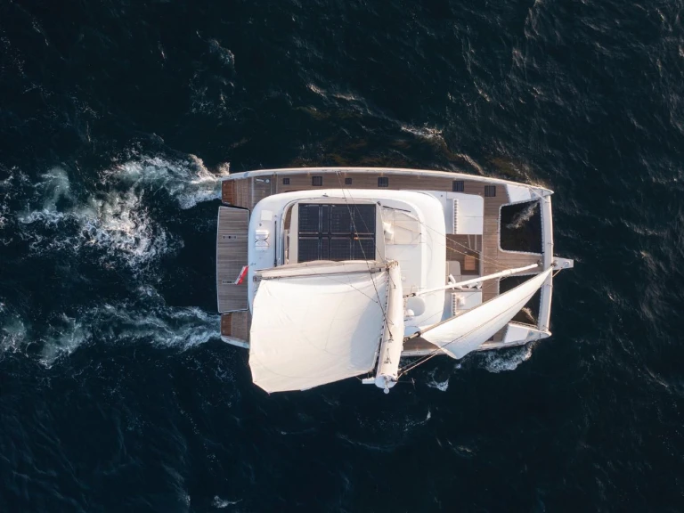 Alquiler de barcos Kaštel Gomilica barato de Sunreef 60