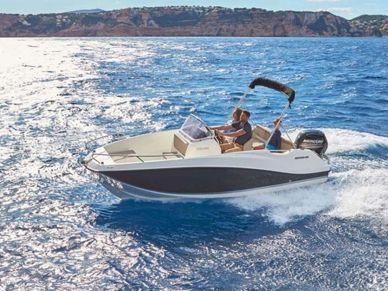 Alquiler de embarcaciones Quicksilver Quicksilver 555 Open enVerdun-sur-le-Doubs en Samboat