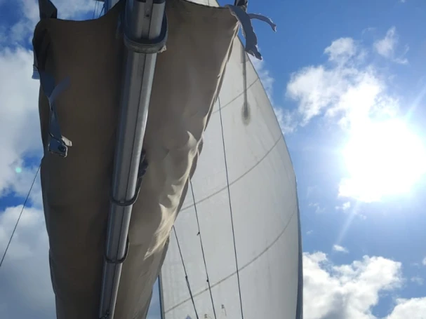 Alquiler de barcos Ayamonte barato de Dufour 310 Grand Large