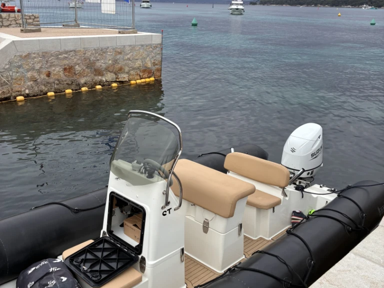 Alquiler de embarcaciones Bombard Sunrider 650 enLa Napoule en Samboat