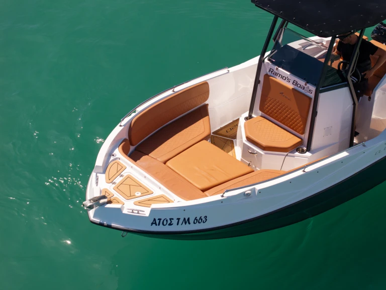 Alquiler de barcos Zante barato de CL 620