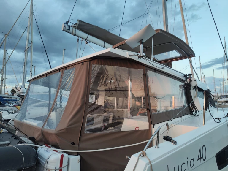 Catamarán para alquilar Rota al mejor precio