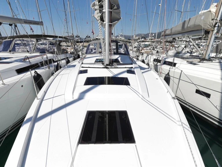 Alquiler de barcos Sukošan barato de Hanse 460