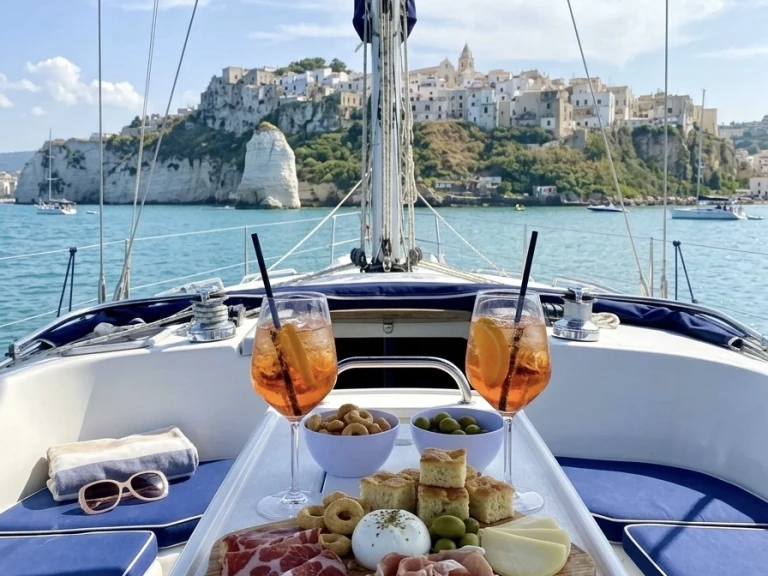 Velero para alquilar Vieste al mejor precio