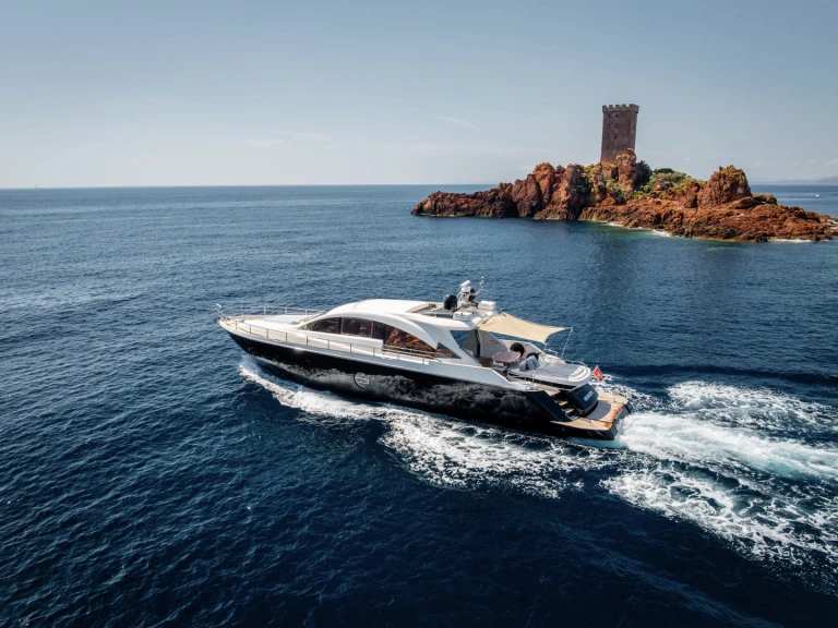 Alquiler Yate de lujo en Saint-Tropez - Aicon 72 SL
