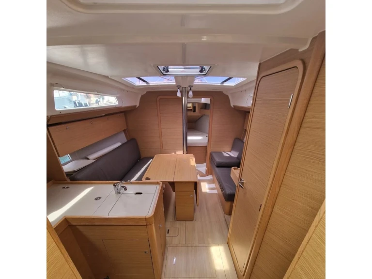 Alquiler de embarcaciones Dufour Dufour 360 Grand Large enCagliari en Samboat