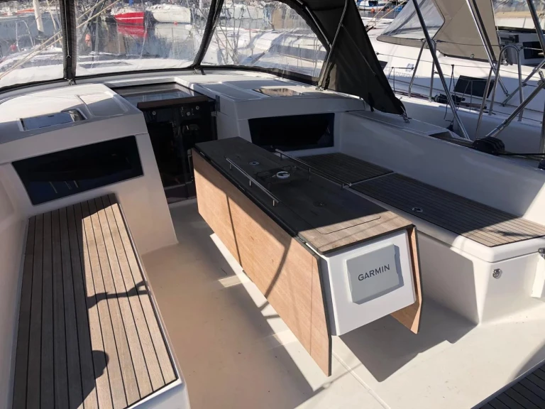 Alquiler de embarcaciones Dufour Dufour 470 enCagliari en Samboat