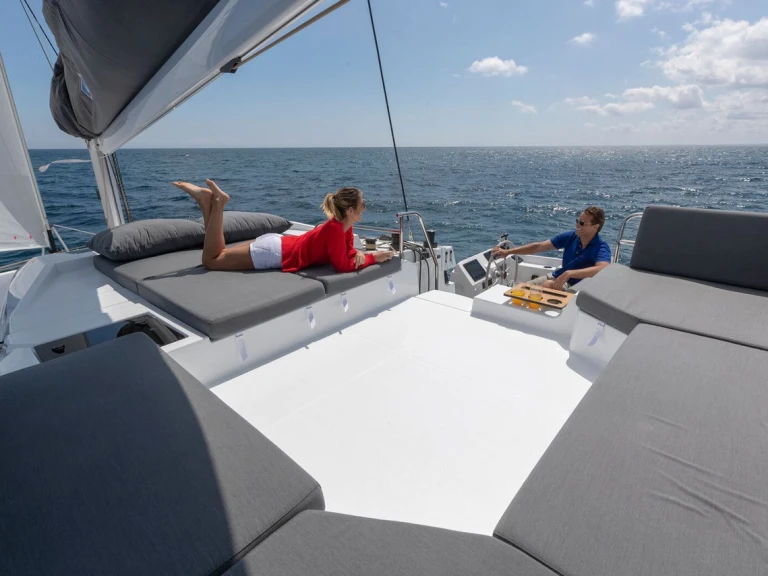 Catamarán para alquilar Cagliari al mejor precio